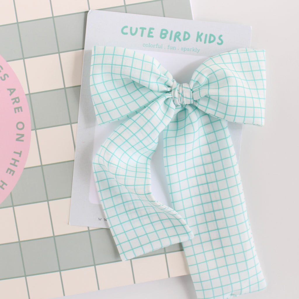 MINT GRAPHIC PAPER Lady Bow