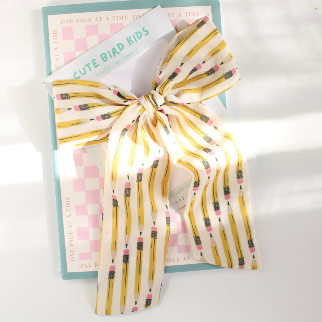 PENCIL BOX Lady Bow